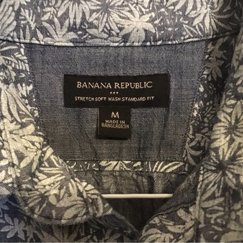 Short sleeves men’s shirt